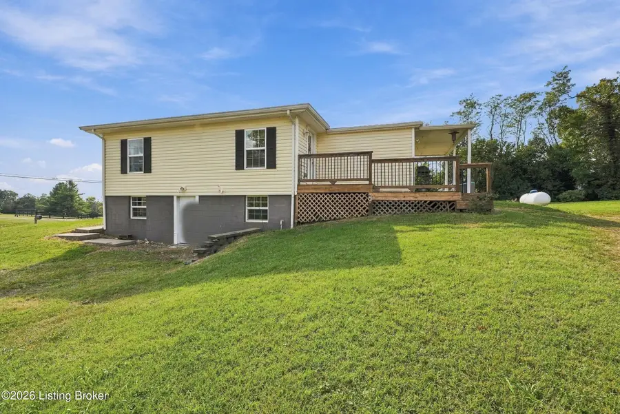 410 Harvest Dr, Taylorsville, KY 40071 - #3