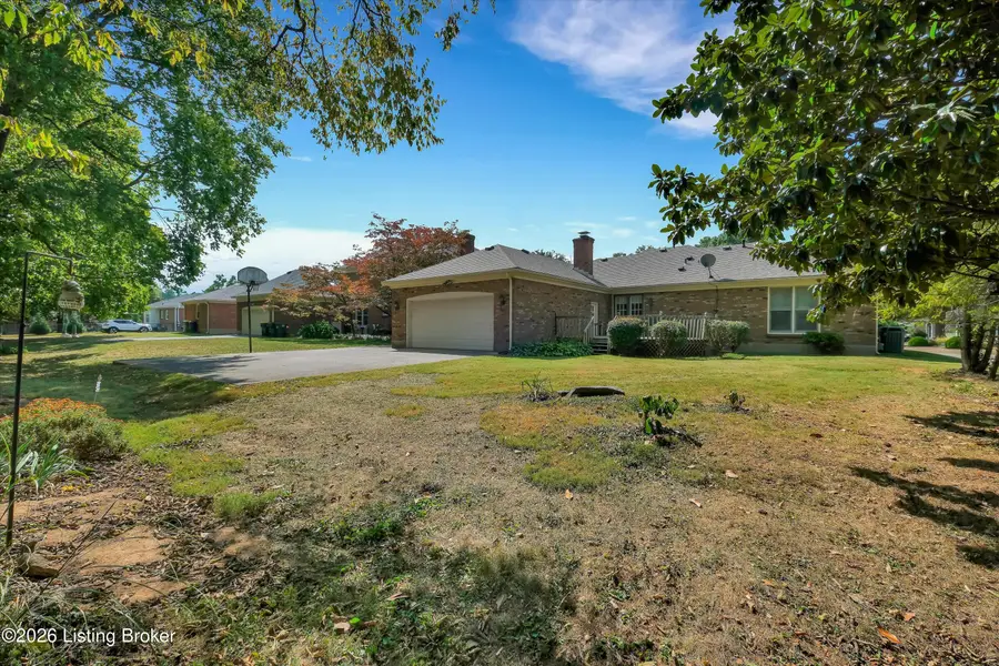 513 Cheskirk Pl, Louisville, KY 40243 - #2