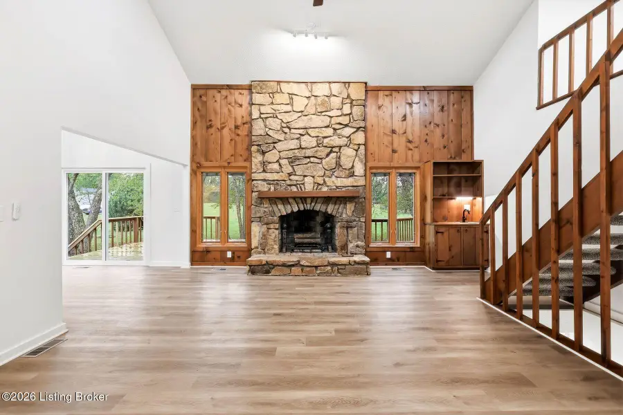 2002 N Rose Island Rd, Prospect, KY 40059 - #2