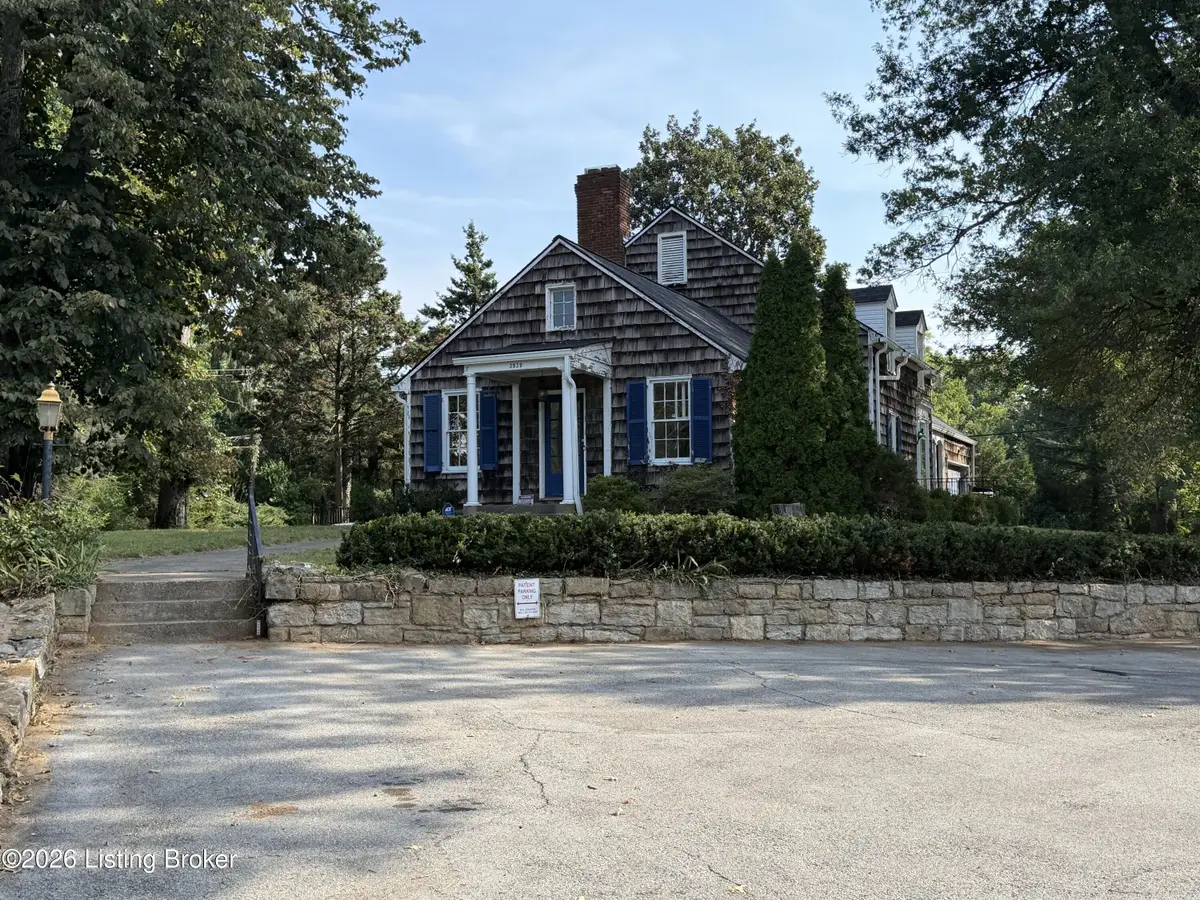 3939 Old Brownsboro Rd, Louisville, KY 40207 - #1