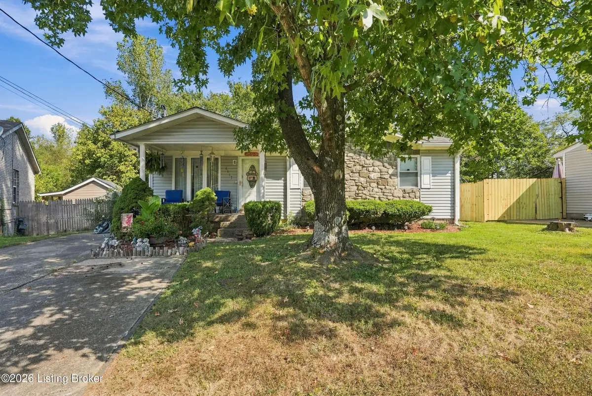 6115 Julie Kays Way, Louisville, KY 40258 - #1