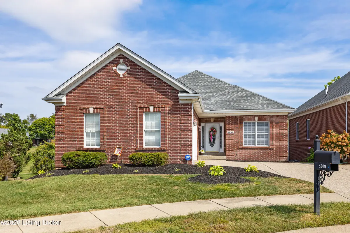 8209 Parker Grant Ct, Louisville, KY 40291 - #1