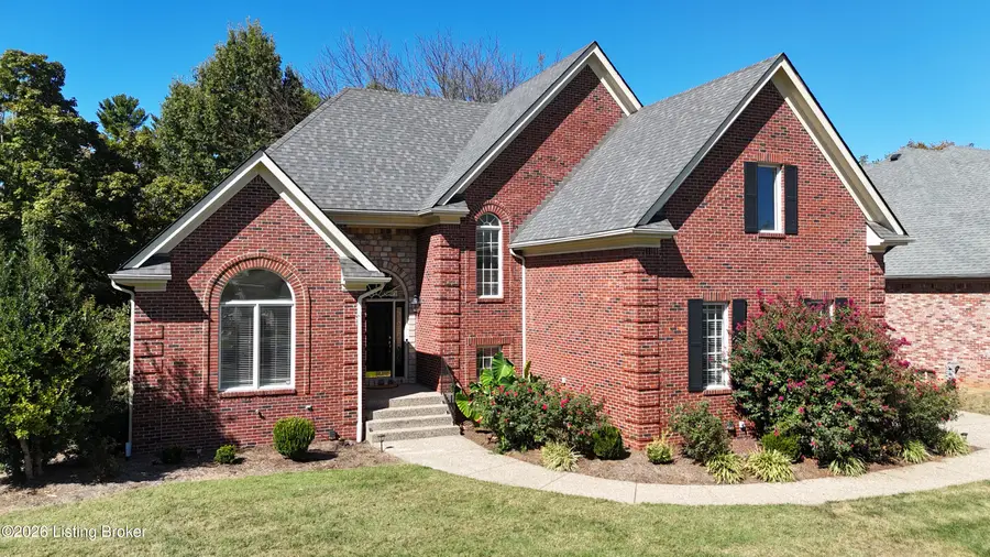 7401 Wolfpen Woods Ct, Prospect, KY 40059 - #3