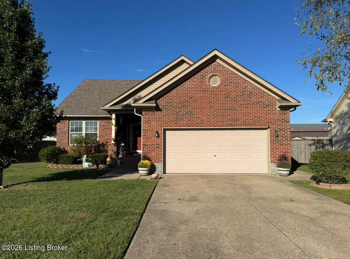 775 Oak Grove Blvd, Shepherdsville, KY 40165 - #1
