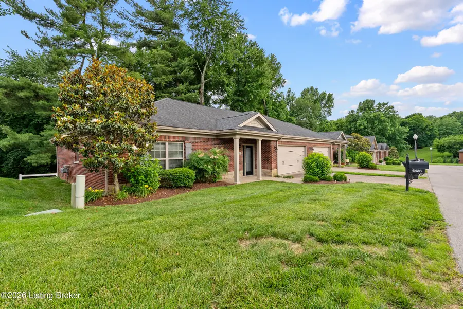 6436 Clover Trace Cir, Louisville, KY 40216 - #3