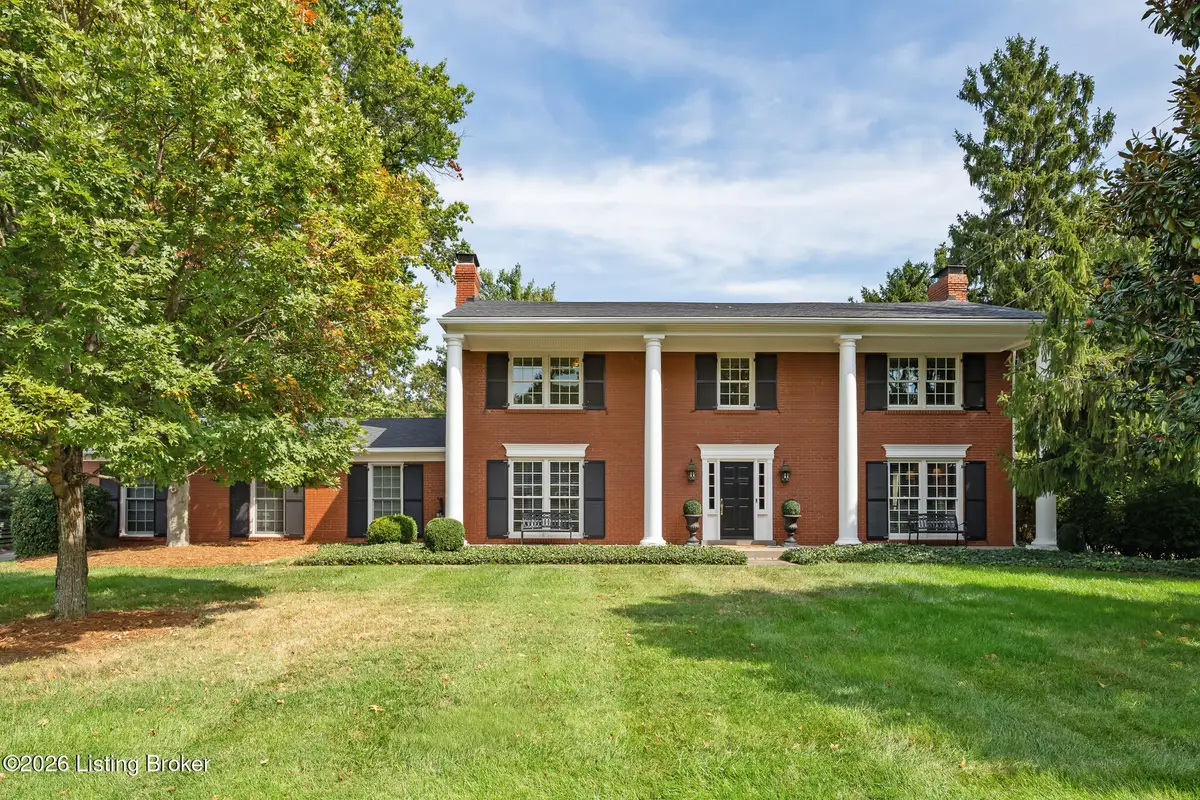 2203 Merrick Rd, Louisville, KY 40207 - #1