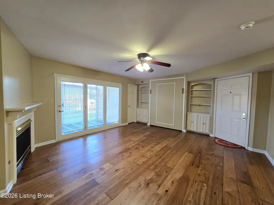 2726 Hollywood Terrace #103, Louisville, KY 40206 - #3
