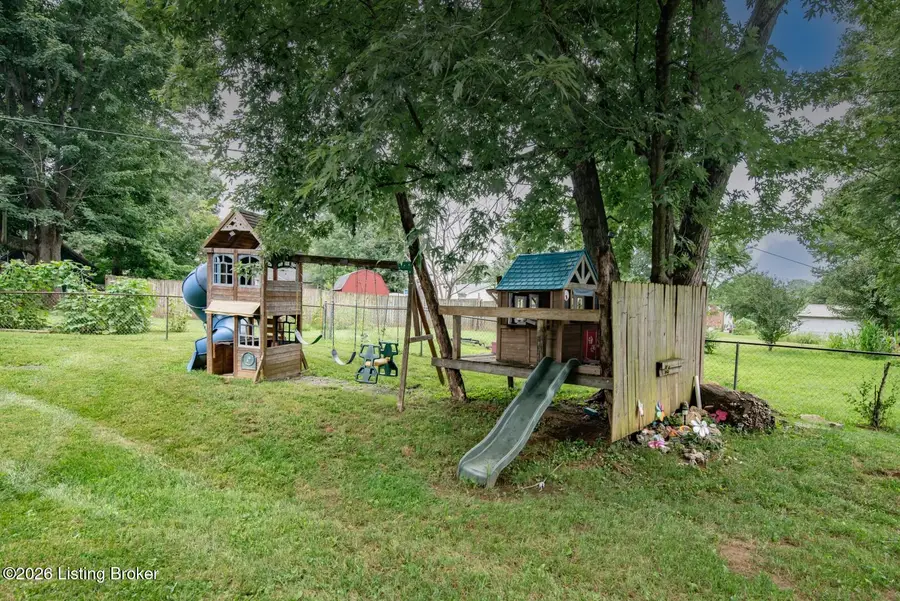 225 Beechwood Ln, Mount Washington, KY 40047 - #2