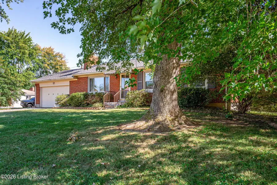 9905 Highcrest Ave, Louisville, KY 40272 - #2