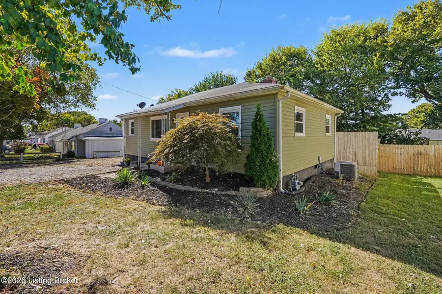 123 Eastview Cir, Shelbyville, KY 40065 - #3