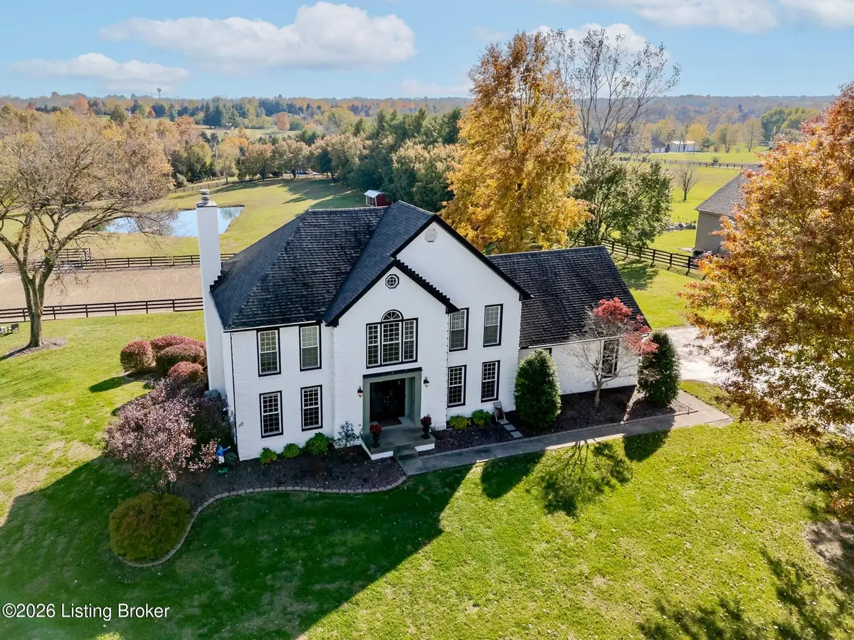 2112 Blakemore Ln, La Grange, KY 40031 - #1
