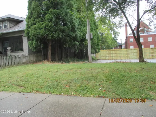 1971 Richmond Dr, Louisville, KY 40205