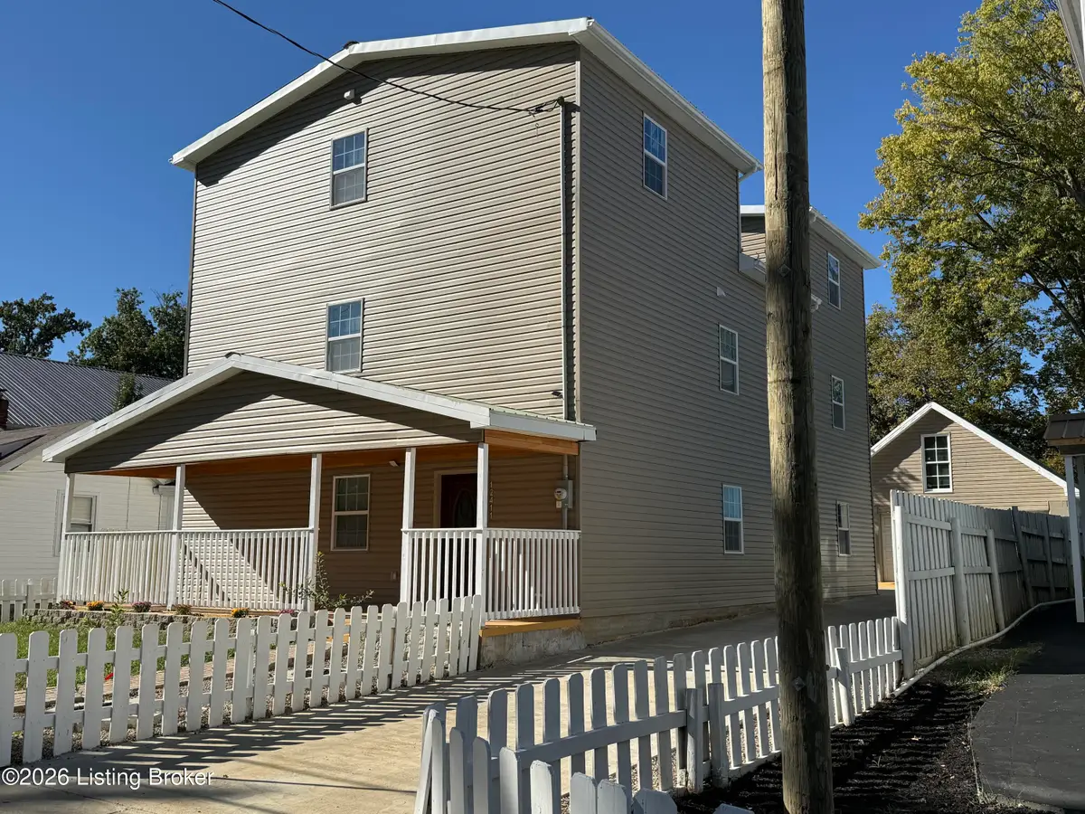 12411 Berrytown Rd, Louisville, KY 40223 - #1
