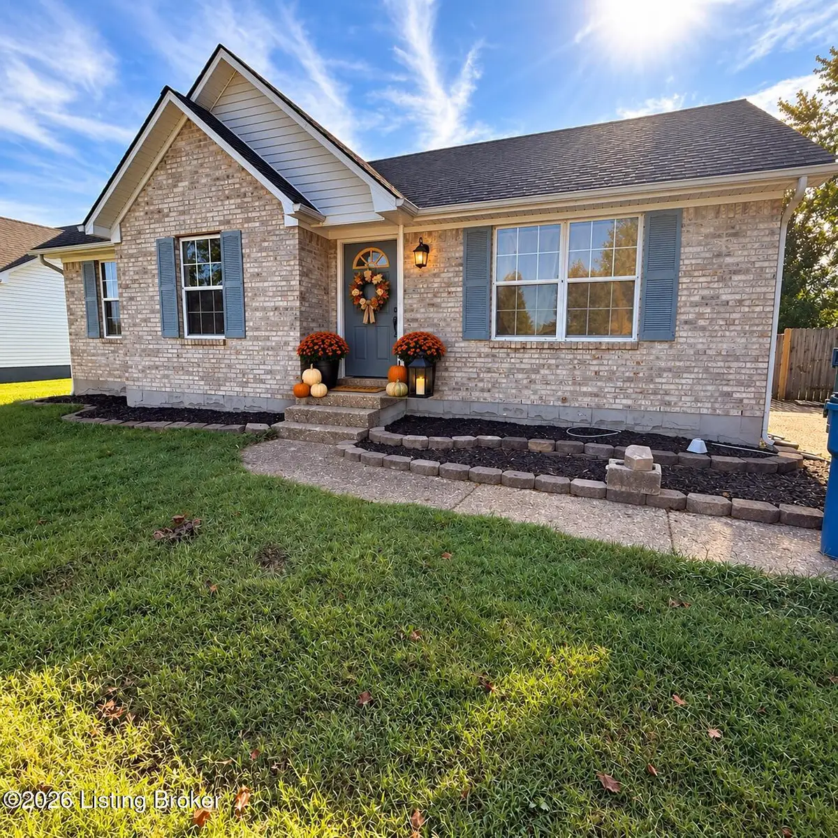 137 Stellar Dr, Shepherdsville, KY 40165 - #1