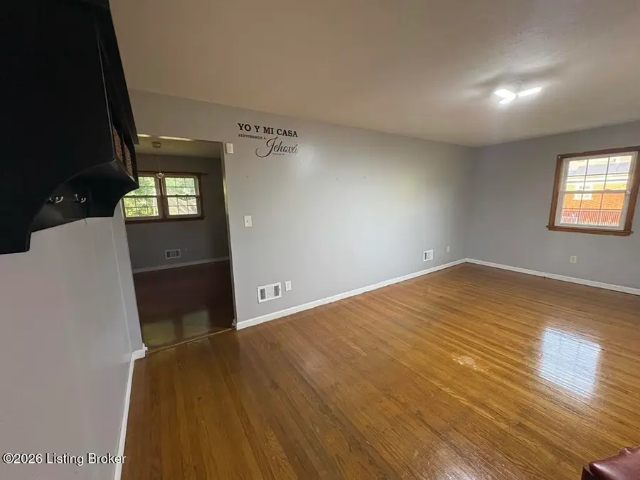 5203 Twinkle Dr, Louisville, KY 40258 - #3