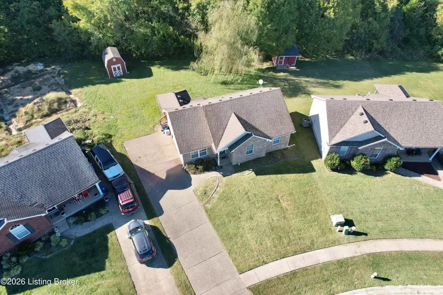 788 Tecumseh Dr, Shepherdsville, KY 40165 - #3