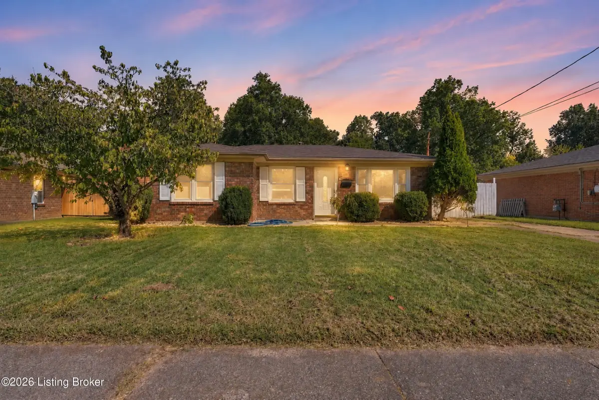 113 Mackie Ln, Louisville, KY 40214 - #1