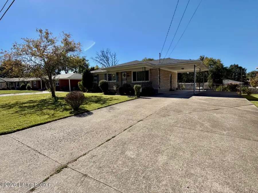5604 Sterling Dr, Louisville, KY 40216 - #2