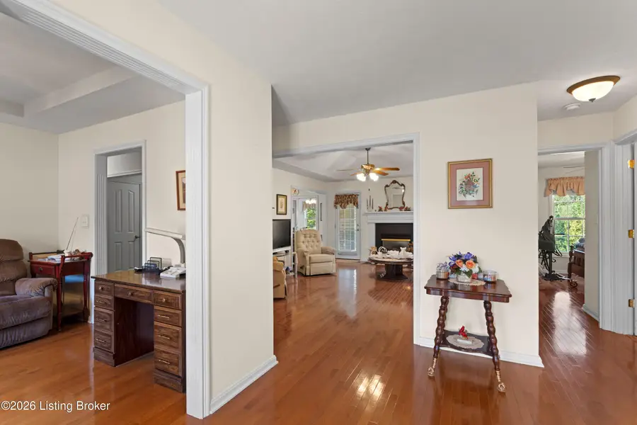 616 Harris Ridge Rd, Louisville, KY 40223 - #3