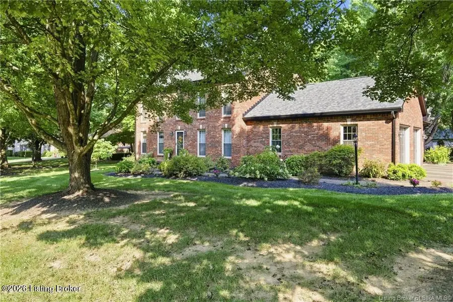 1700 Oak Grove Dr, New Albany, IN 47150 - #2
