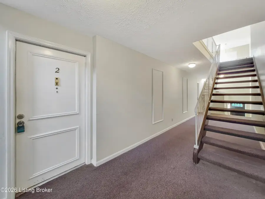 107 Algiers Ct #APT 2, Louisville, KY 40218 - #2
