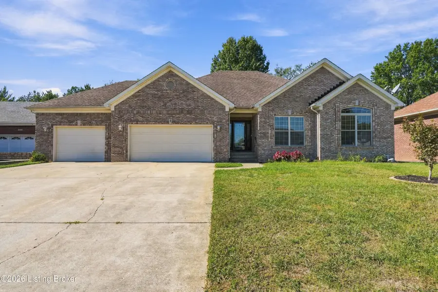 8305 Grandel Forest Way, Louisville, KY 40258 - #2