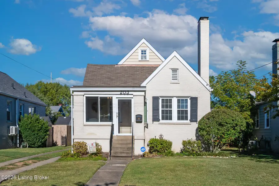 203 Iola Rd, Louisville, KY 40207 - #2