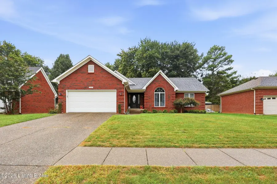 7210 Apple Mill Dr, Louisville, KY 40228 - #3