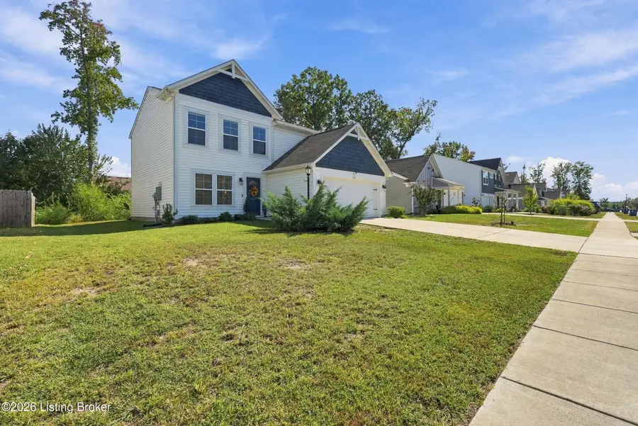 676 Mallard Lake Blvd, Shepherdsville, KY 40165 - #3