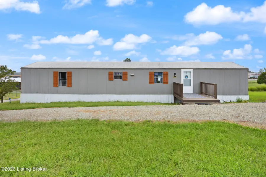 821 Foxwood Cir, Leitchfield, KY 42754 - #2