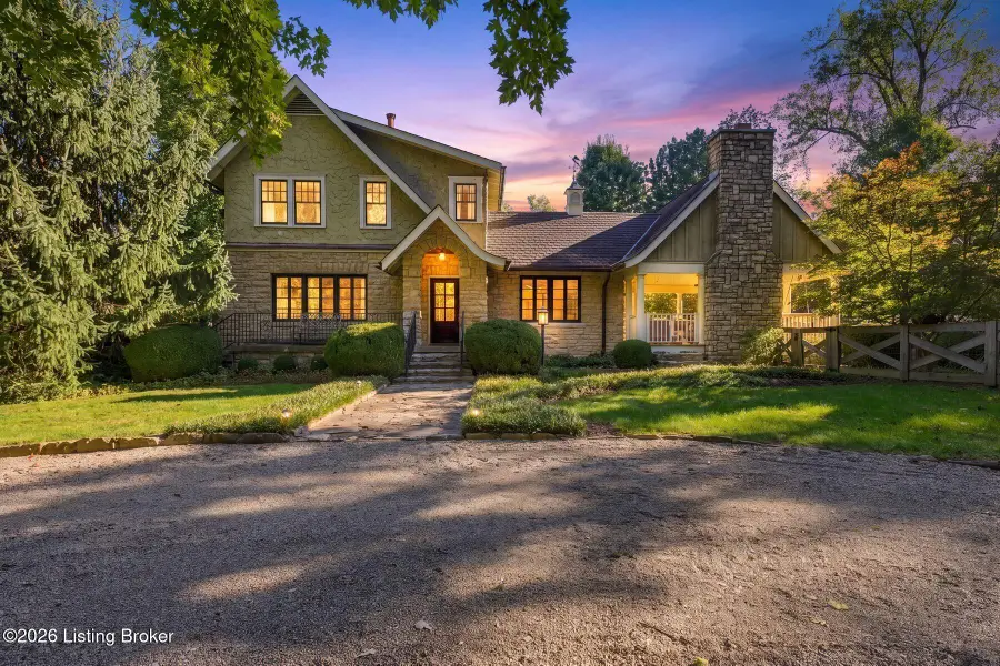 12300 Forest School Ln, Anchorage, KY 40223 - #2