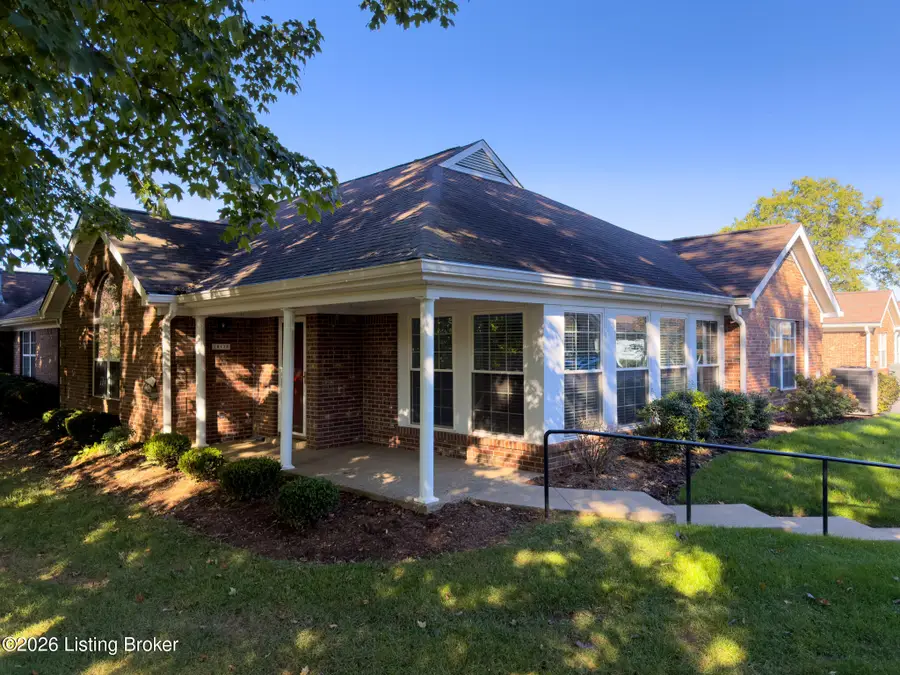 10536 Eagle Pines Ln, Louisville, KY 40223 - #3