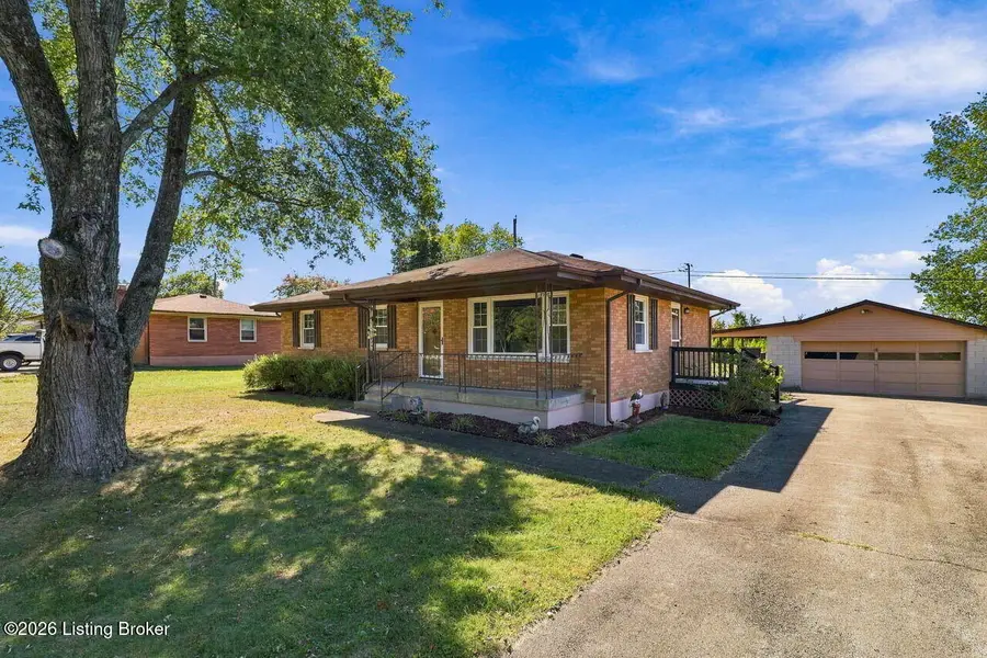289 Douglas Ln, Shepherdsville, KY 40165 - #2
