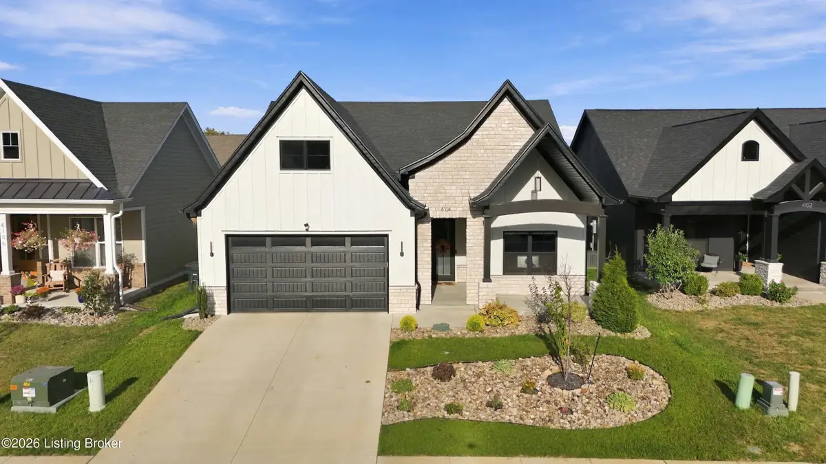 4104 Uhl Dr, Jeffersonville, IN 47130 - #1