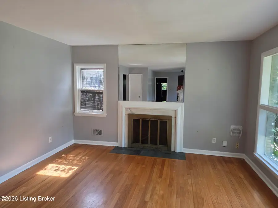 2353 Valley Vista Rd, Louisville, KY 40205 - #2