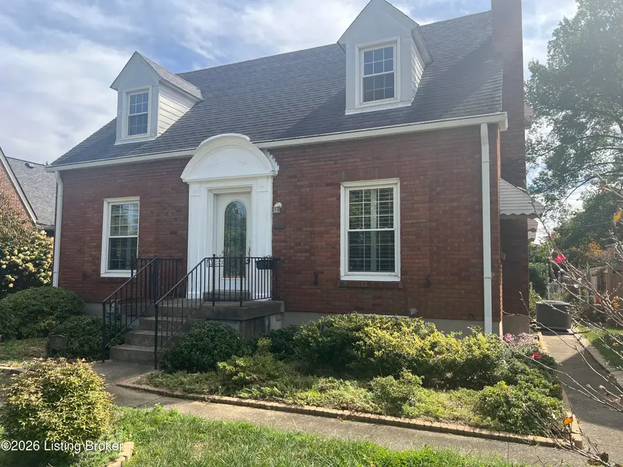 3404 Lexington Rd, Louisville, KY 40207 - #3