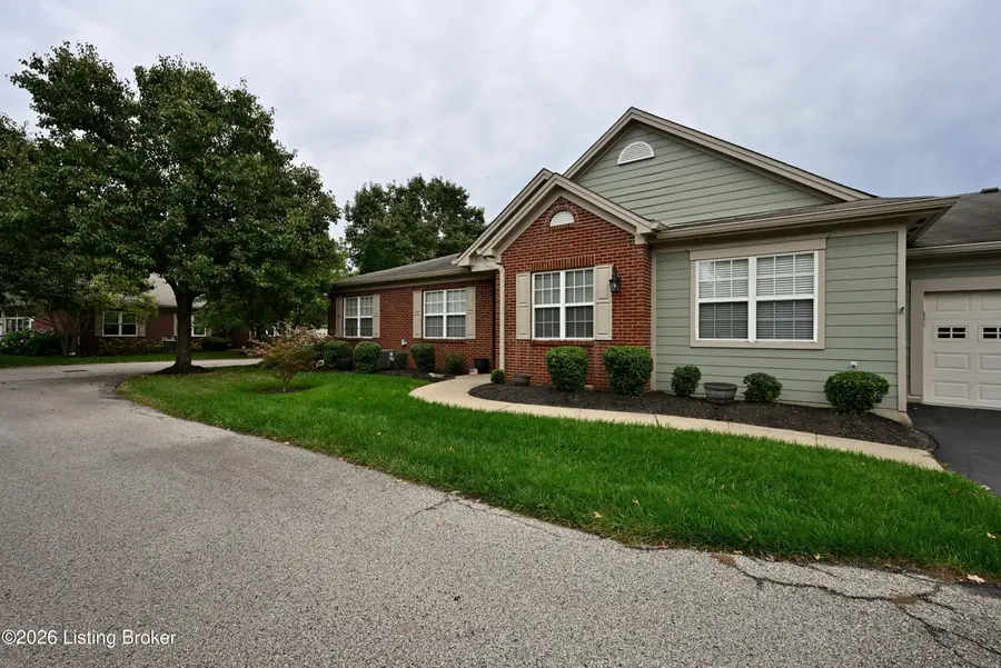 5020 Cotehele Pl, Louisville, KY 40241 - #2