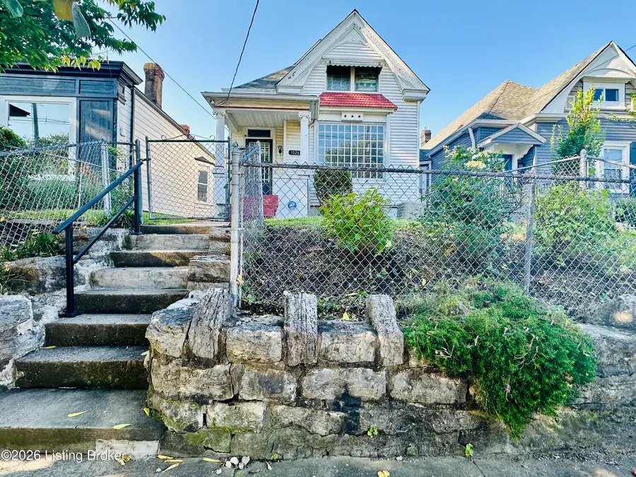 1026 E Breckinridge St, Louisville, KY 40204 - #2