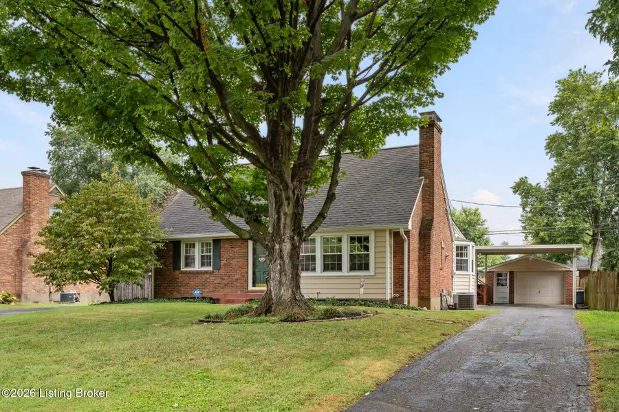 3323 Wellingmoor Ave, Louisville, KY 40218 - #3