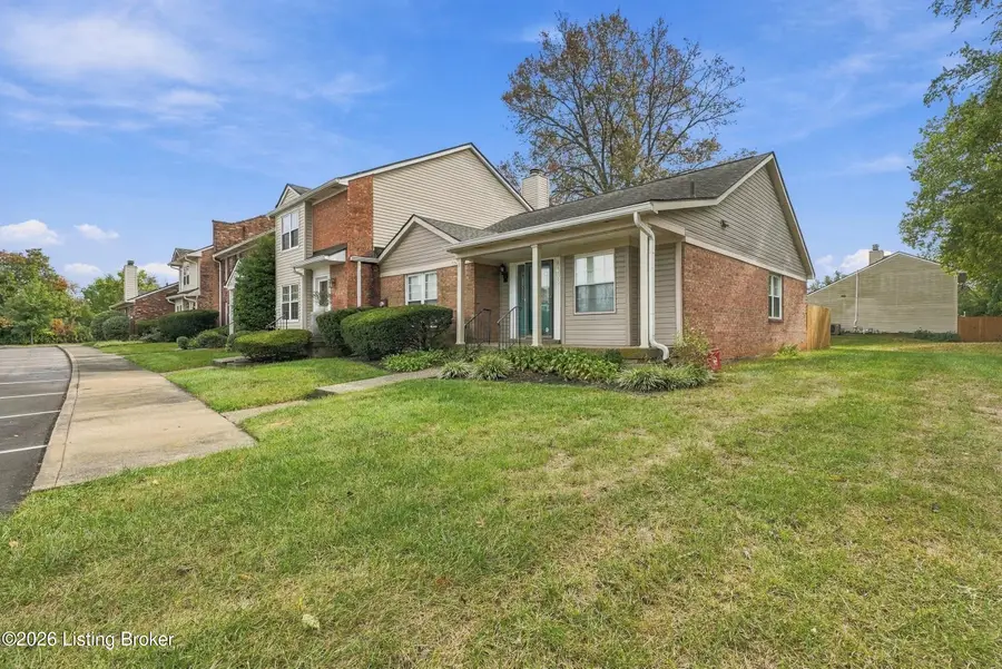 8606 Locust Ct, Louisville, KY 40242 - #3