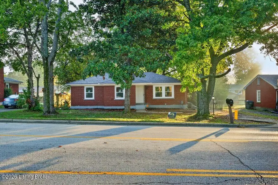 9905 Stonestreet Rd, Louisville, KY 40272 - #2