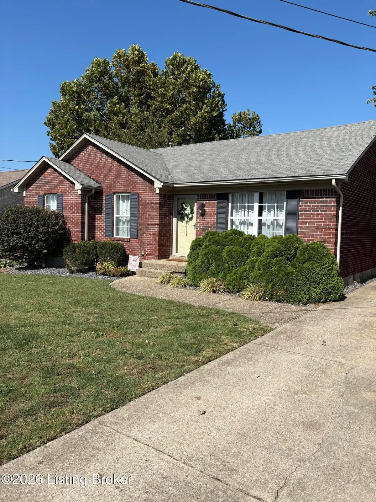 408 Love Ave, Mount Washington, KY 40047 - #1