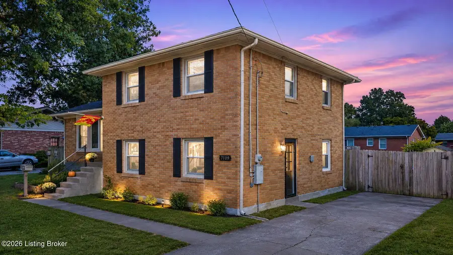 7109 Sun Valley Dr, Louisville, KY 40272 - #2