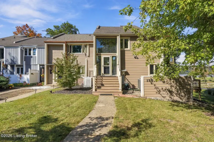 13917 Harbour Pl, Prospect, KY 40059 - #2