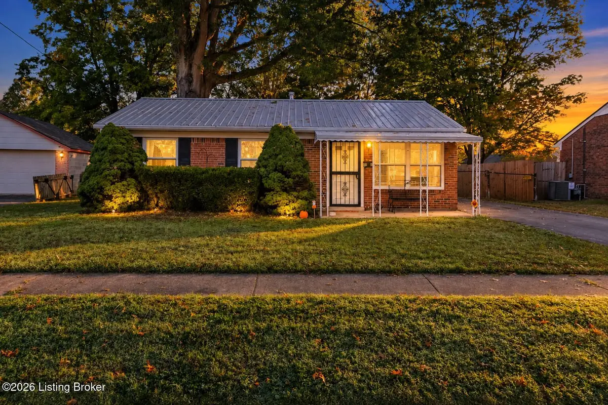 5005 Railroad Ave, Louisville, KY 40258 - #1
