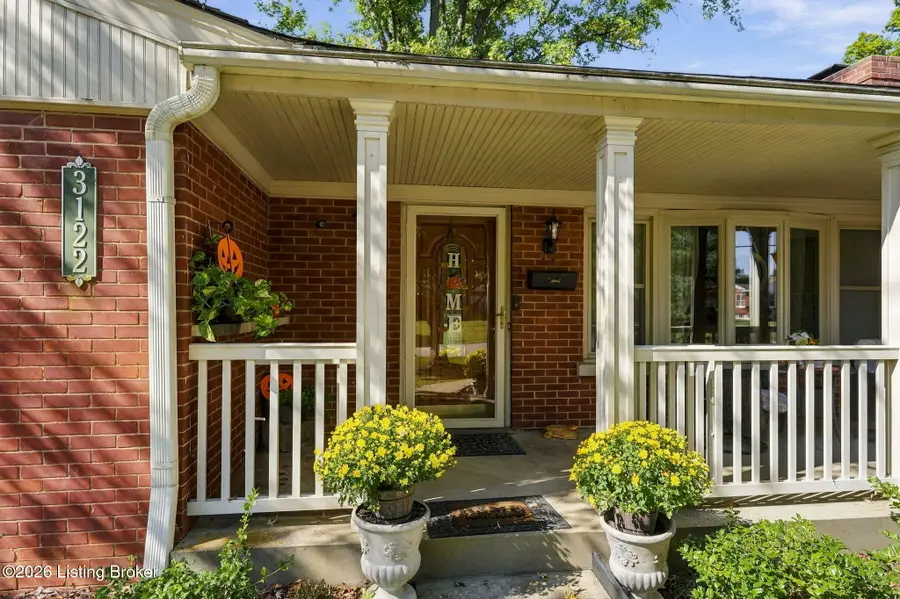 3122 Michael Dr, Houston Acres, KY 40220 - #2
