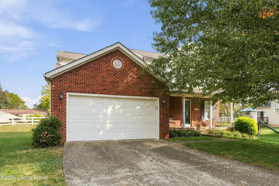 4025 Orchard Lake Dr, Louisville, KY 40218 - #2