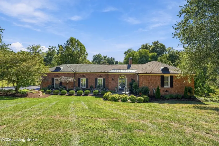 5812 Aura Rd, Louisville, KY 40222 - #2