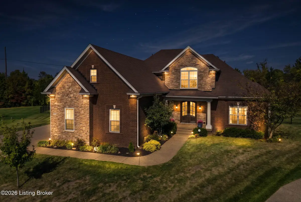 7601 Wind Haven Ct, Louisville, KY 40291 - #1