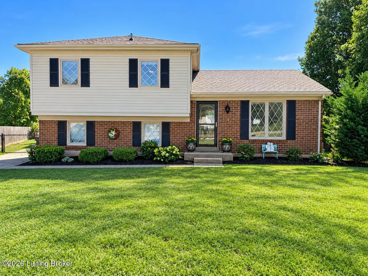 7502 Winesap Way, Louisville, KY 40228 - #1